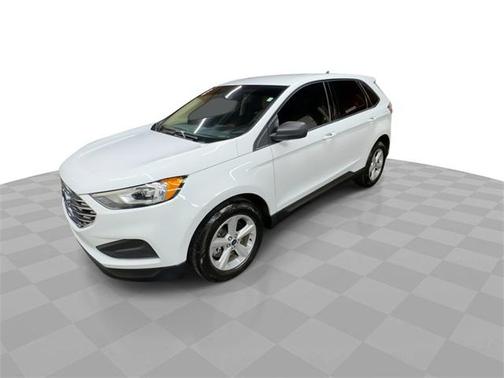 2020 Ford Edge SE