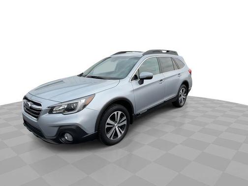 Ice Silver Metallic 2019 Subaru Outback 2.5i Limited