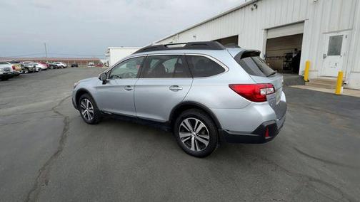 Ice Silver Metallic 2019 Subaru Outback 2.5i Limited