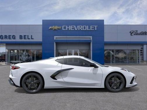 Arctic White 2026 Chevrolet Corvette Stingray w/2LT