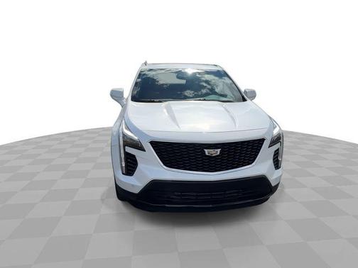 Crystal White Tricoat 2023 Cadillac XT4 Sport
