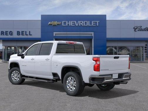 Summit White 2026 Chevrolet Silverado 2500 LT