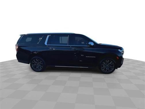 2024 Chevrolet Suburban Premier