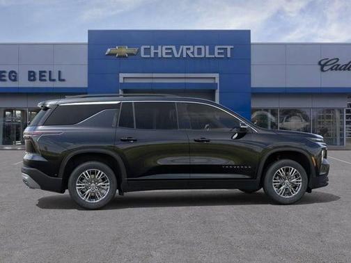 Mosaic Black Metallic 2026 Chevrolet Traverse LT