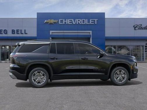 Mosaic Black Metallic 2026 Chevrolet Traverse LT
