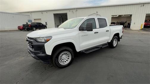 2024 Chevrolet Colorado WT