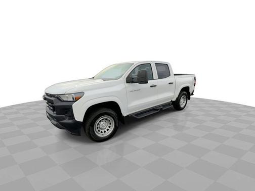 2024 Chevrolet Colorado WT