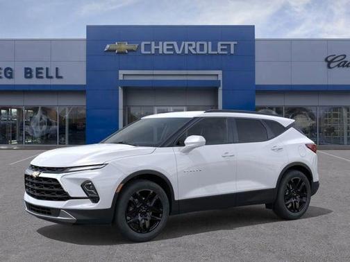 Summit White 2026 Chevrolet Blazer 2LT