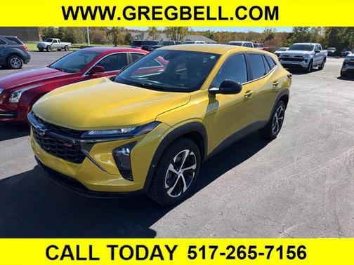 Nitro Yellow Metallic 2024 Chevrolet Trax FWD 1RS