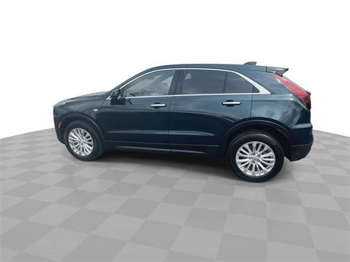 2024 Cadillac XT4 Luxury