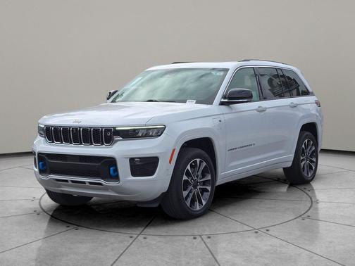 2022 Jeep Grand Cherokee 4xe Overland
