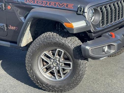 2024 Jeep Gladiator Mojave