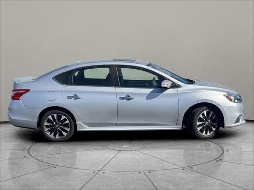 2016 Nissan Sentra SR