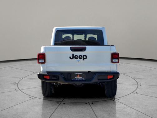 2025 Jeep Gladiator Sport S