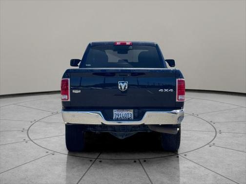 2017 RAM 2500 Laramie Crew Cab 4x4 8' Box
