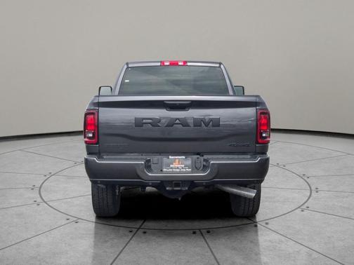 2025 RAM 3500 Big Horn Crew Cab 4x4 6'4' Box