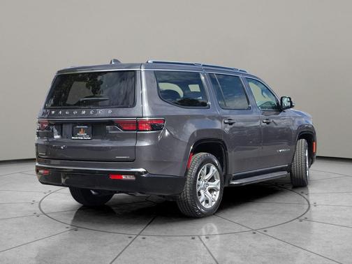 2022 Jeep Wagoneer Series II 4x4
