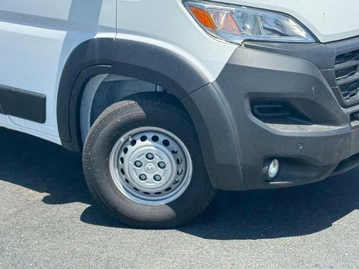 2025 RAM ProMaster 2500 Tradesman