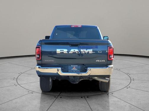 2025 RAM 2500 Big Horn Crew Cab 4x4 6'4' Box