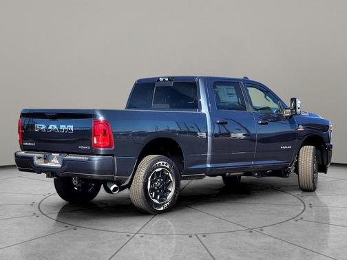 2025 RAM 3500 Laramie Crew Cab 4x4 6'4' Box