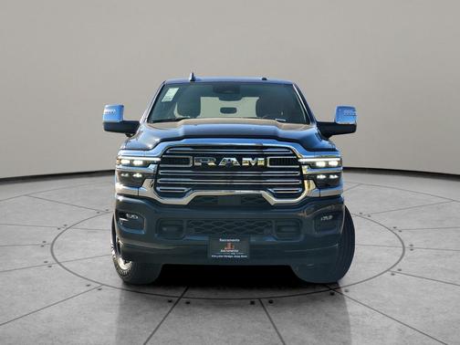 2025 RAM 3500 Laramie Crew Cab 4x4 6'4' Box