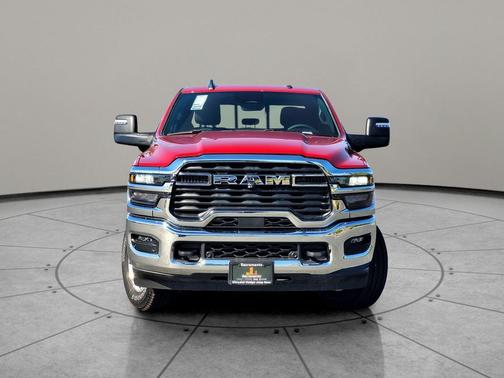2025 RAM 2500 Big Horn Crew Cab 4x4 6'4' Box