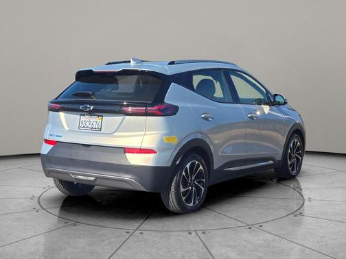 2022 Chevrolet Bolt EUV FWD Premier