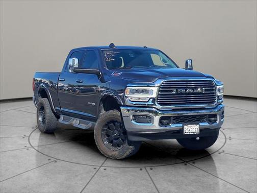 2022 RAM 2500 Laramie Crew Cab 4x4 6'4' Box