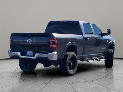 2022 RAM 2500 Laramie Crew Cab 4x4 6'4' Box