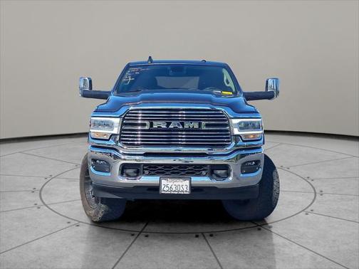 2022 RAM 2500 Laramie Crew Cab 4x4 6'4' Box