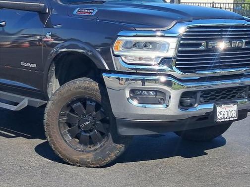 2022 RAM 2500 Laramie Crew Cab 4x4 6'4' Box
