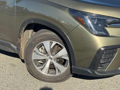 2024 Subaru Ascent Premium 8-Passenger