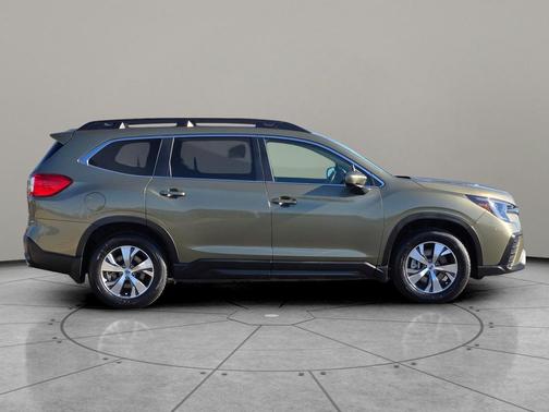 2024 Subaru Ascent Premium 8-Passenger