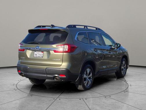 2024 Subaru Ascent Premium 8-Passenger