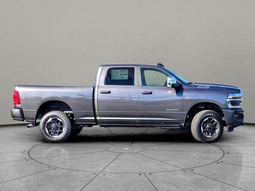 2025 RAM 2500 Laramie Crew Cab 4x4 6'4' Box