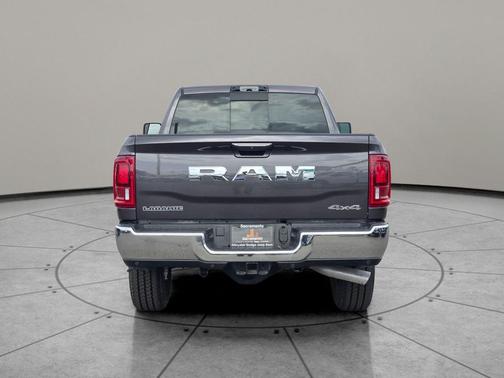 2025 RAM 3500 Laramie Crew Cab 4x4 6'4' Box