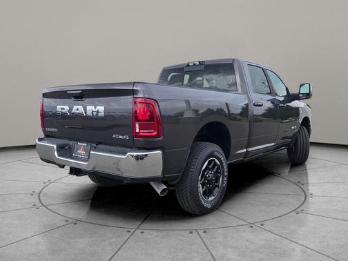 2025 RAM 3500 Laramie Crew Cab 4x4 6'4' Box