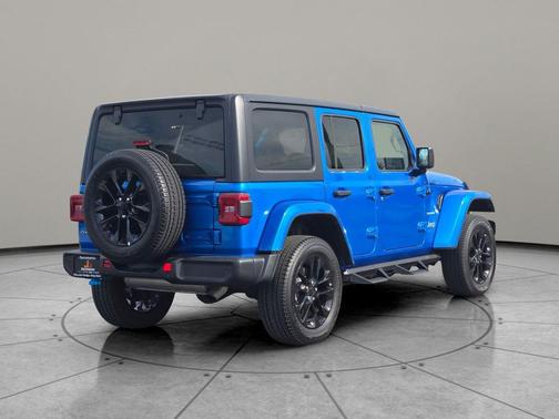 2022 Jeep Wrangler Unlimited 4xe Sahara