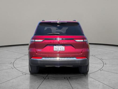 2022 Jeep Grand Cherokee 4xe Base