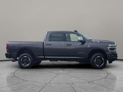 2025 RAM 3500 Laramie Crew Cab 4x4 6'4' Box