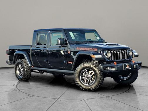 2025 Jeep Gladiator Mojave X