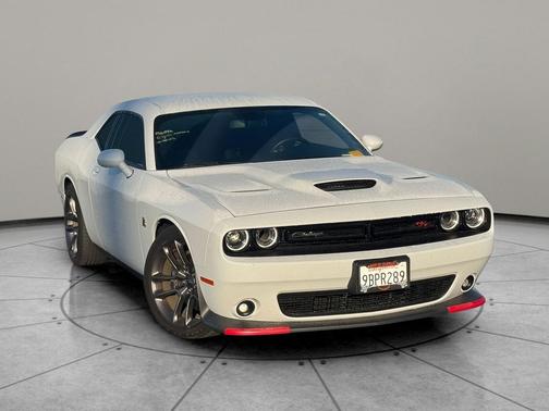 2022 Dodge Challenger R/T Scat Pack