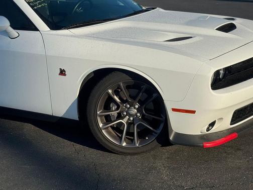 2022 Dodge Challenger R/T Scat Pack