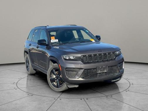 2023 Jeep Grand Cherokee Altitude