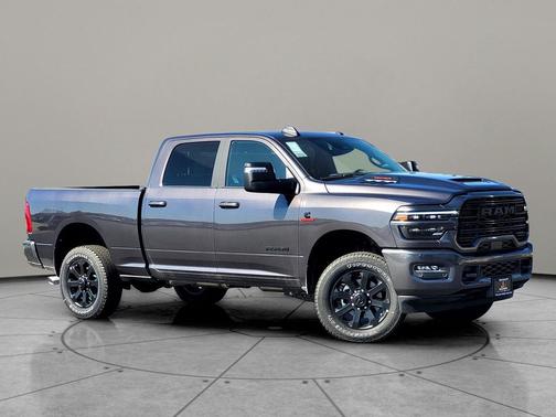 2025 RAM 3500 Laramie Crew Cab 4x4 6'4' Box