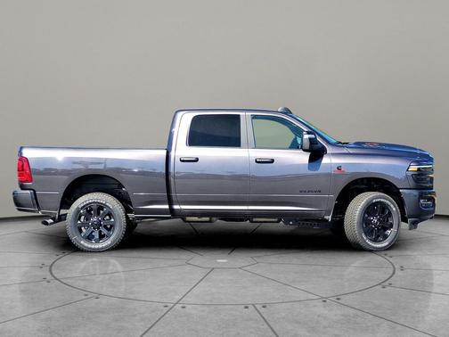 2025 RAM 3500 Laramie Crew Cab 4x4 6'4' Box