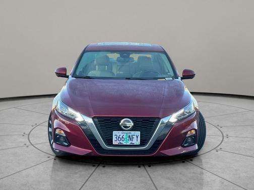 2022 Nissan Altima Platinum Intelligent AWD