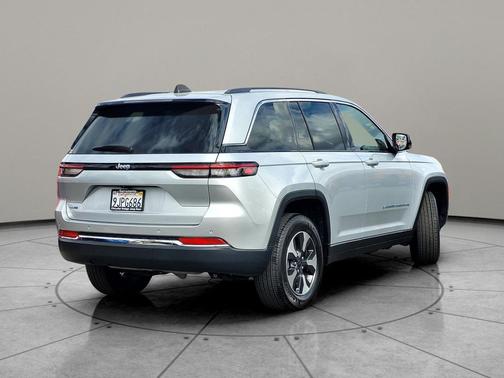 2023 Jeep Grand Cherokee 4xe Base
