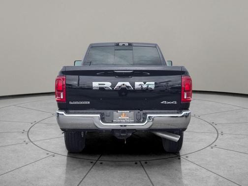 2025 RAM 3500 Laramie Crew Cab 4x4 6'4' Box