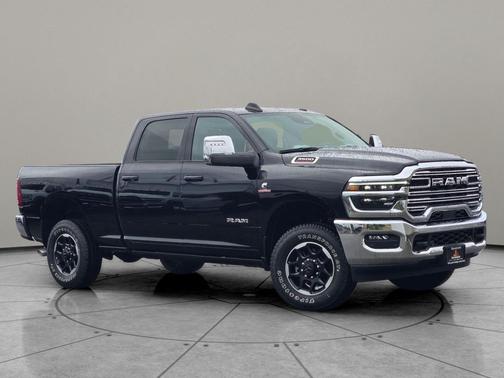2025 RAM 3500 Laramie Crew Cab 4x4 6'4' Box